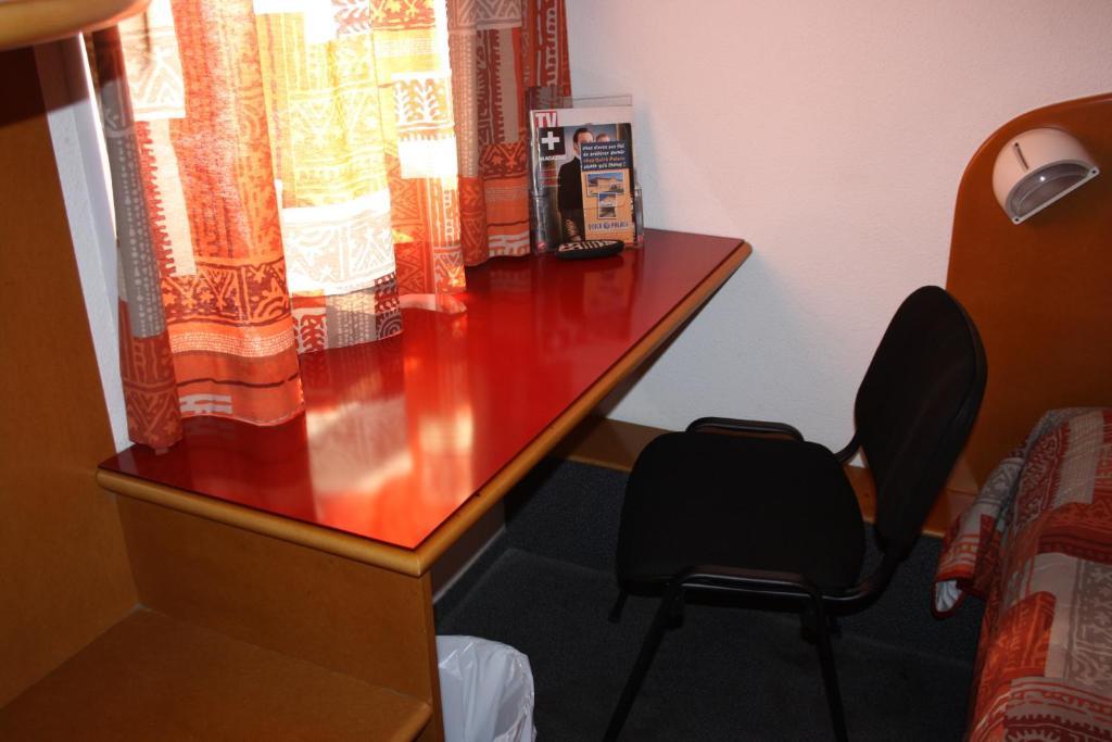 Hotel Quick Palace Valence Nord Bourg-lès-Valence Zimmer foto
